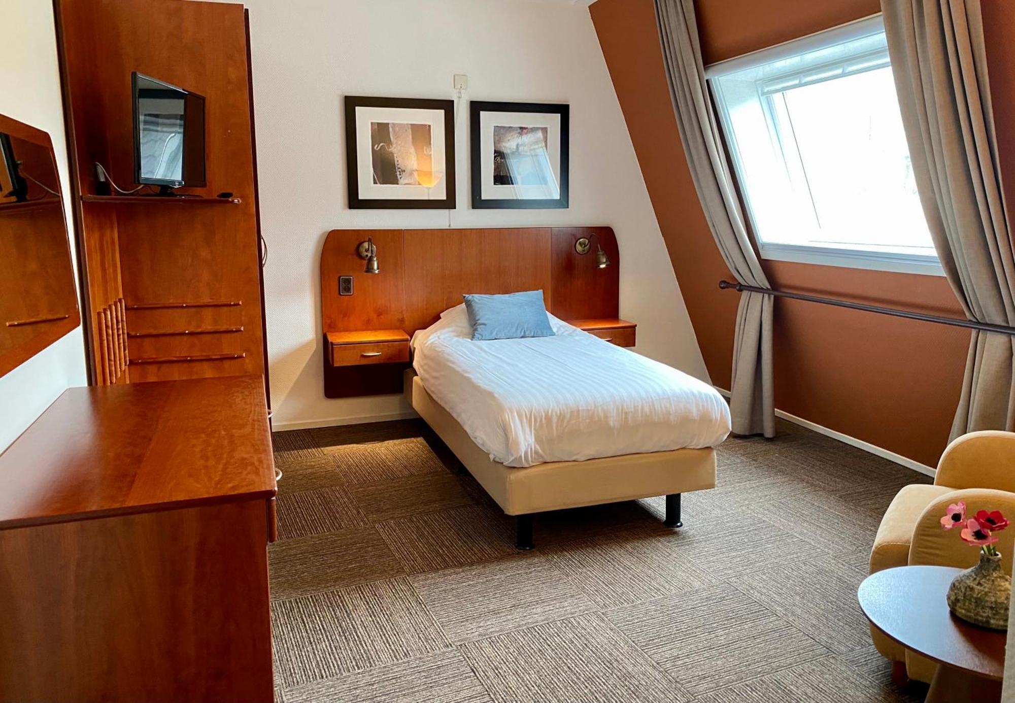 De Stobbe Hotel & Suites Ruinen Εξωτερικό φωτογραφία