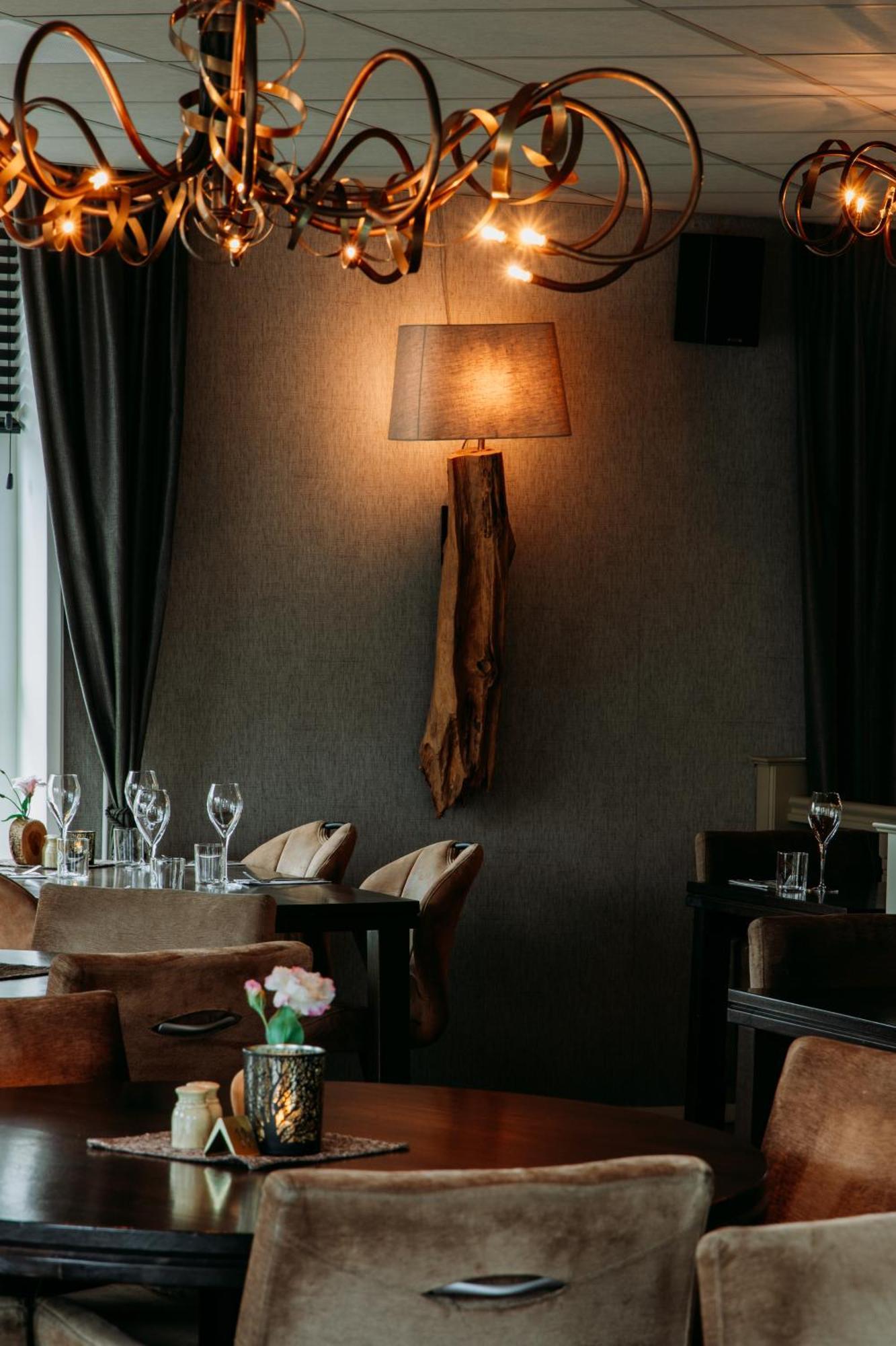 De Stobbe Hotel & Suites Ruinen Εξωτερικό φωτογραφία